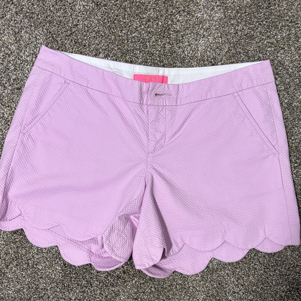 Lilly Pulitzer Light Pink Scalloped Shorts